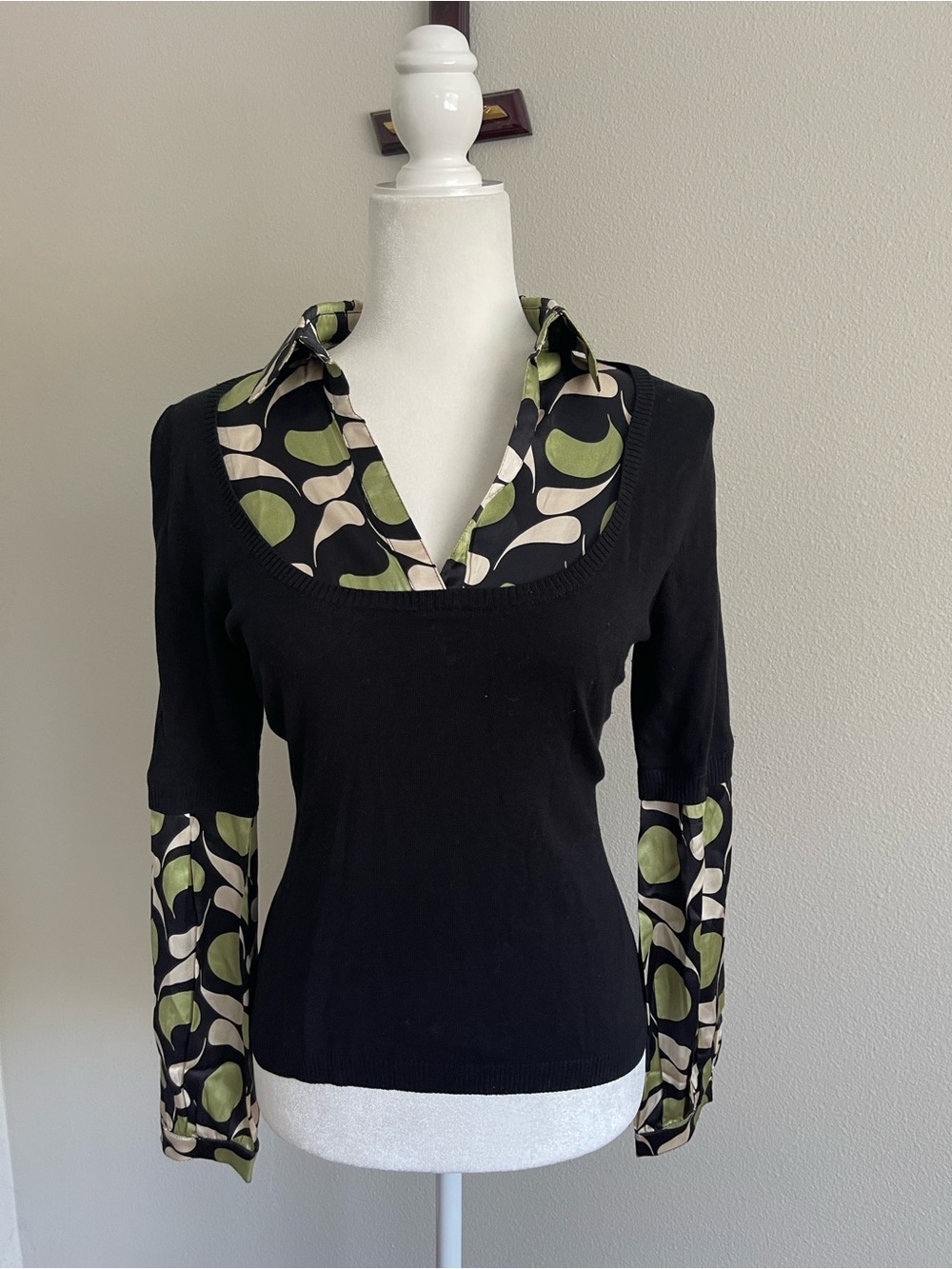 Studio M Black Sweater with Olive & Cream Abstract Trim